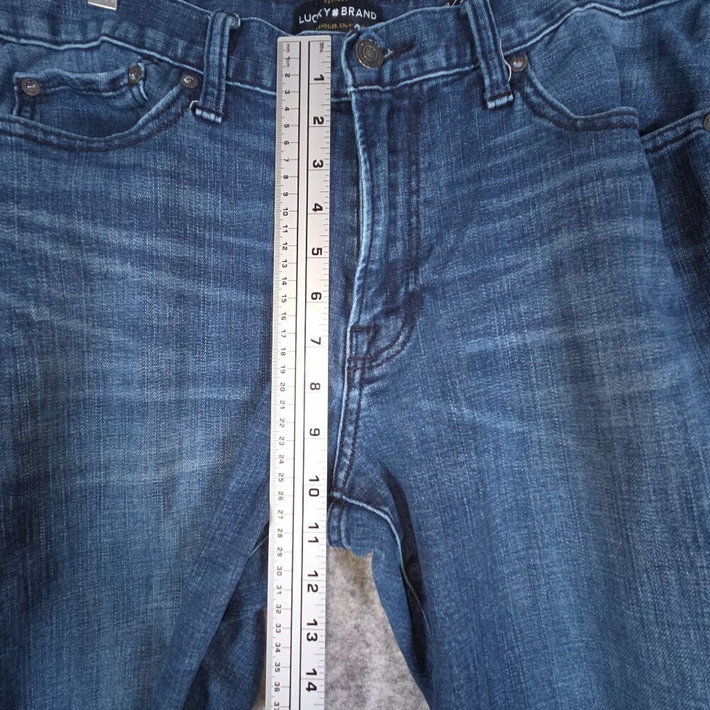Lucky Brand Men's Straight Leg Denim Jeans Blue Straight Leg Size 33x32 Classic - Picture 4 of 10